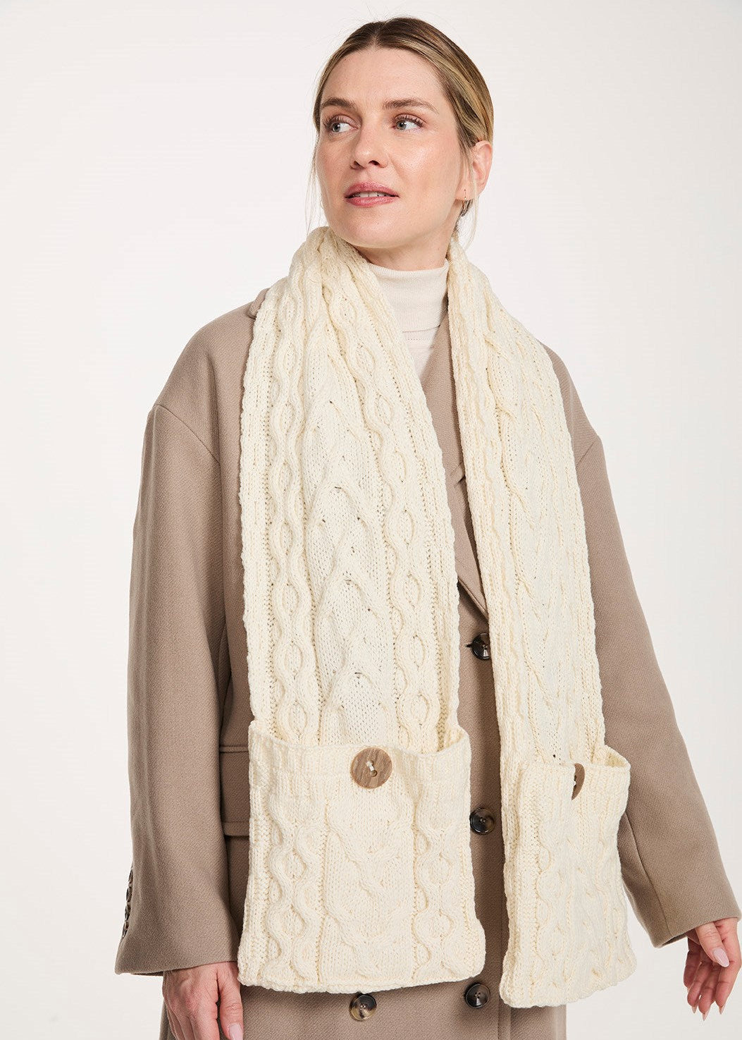 Aran Pocket Scarf | Natural