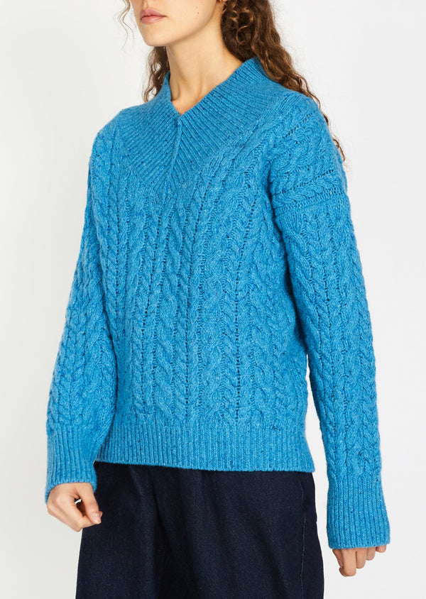 IrelandsEye Cable V-neck Aran Sweater | Blue