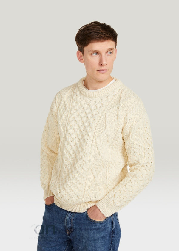 Unisex Aran Sweater in Cream - Aran Woolen Mills