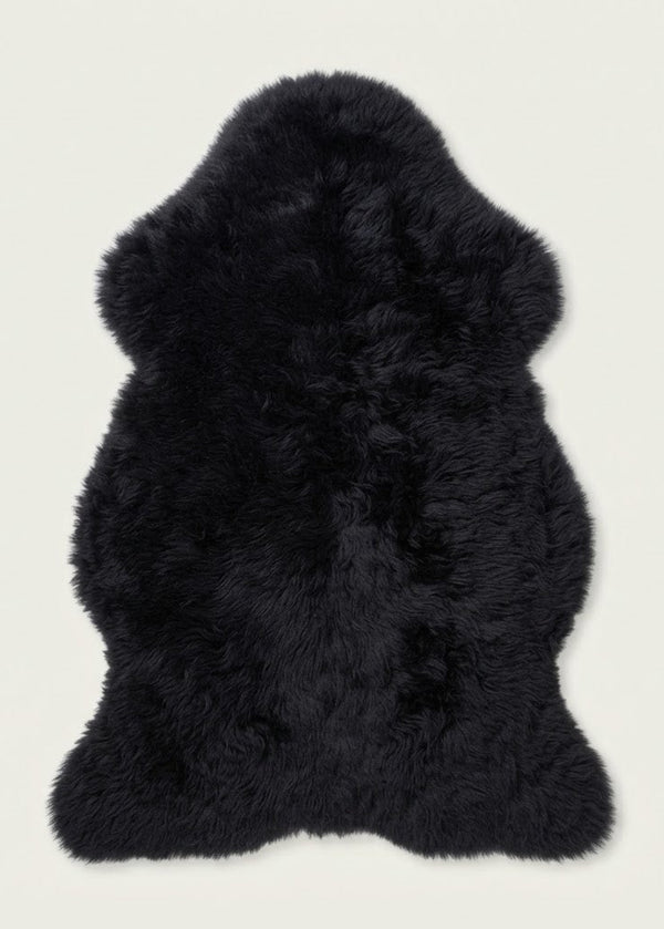 Black Sheepskin Rug