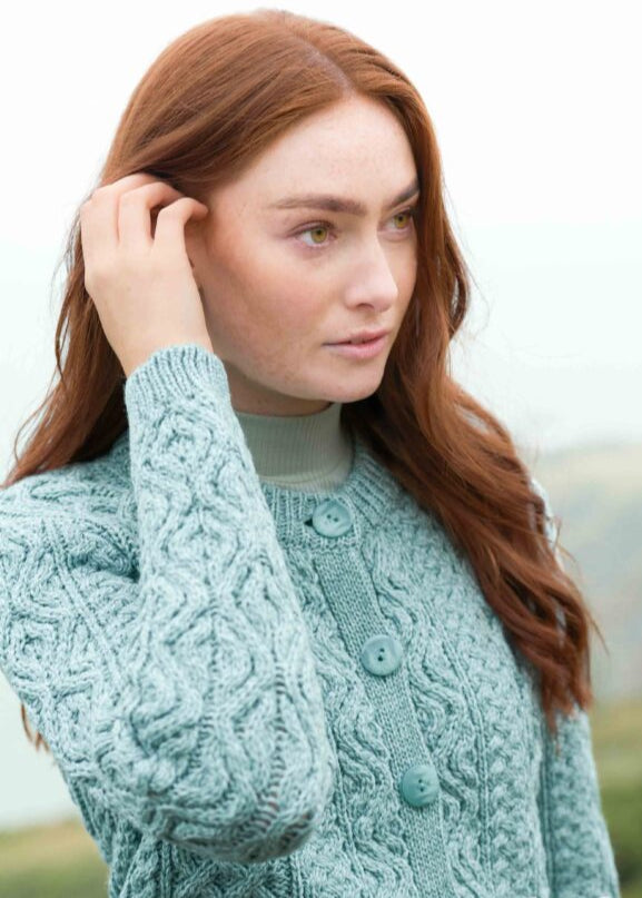 Aran Short Button Cardigan | Mermaid