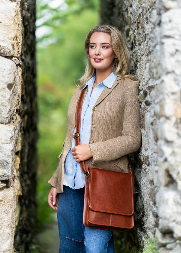 Luxury Irish Leather Messenger Bag - Tan