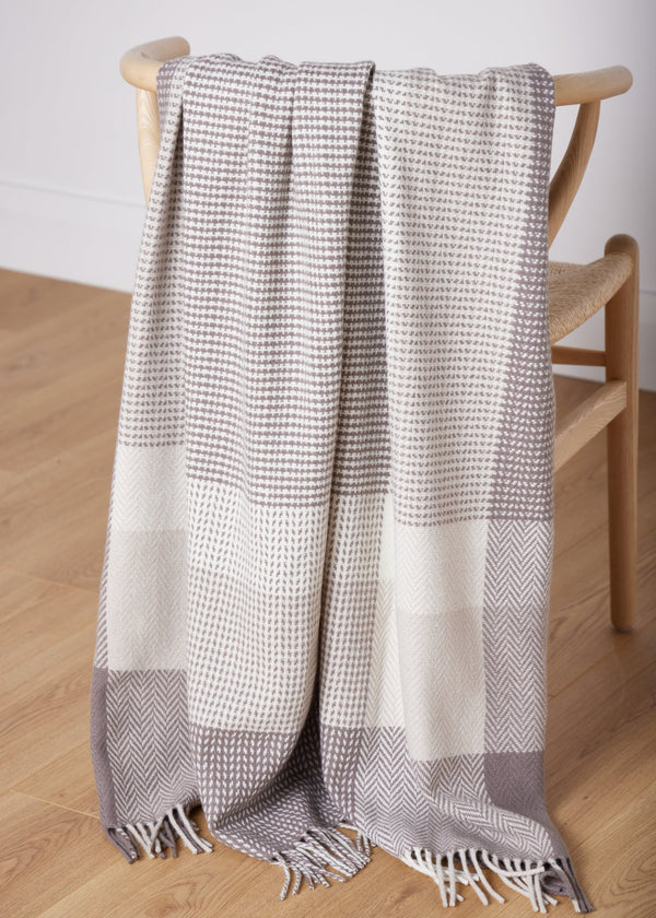 Foxford Dún Briste Cashmere and Lambswool Throw