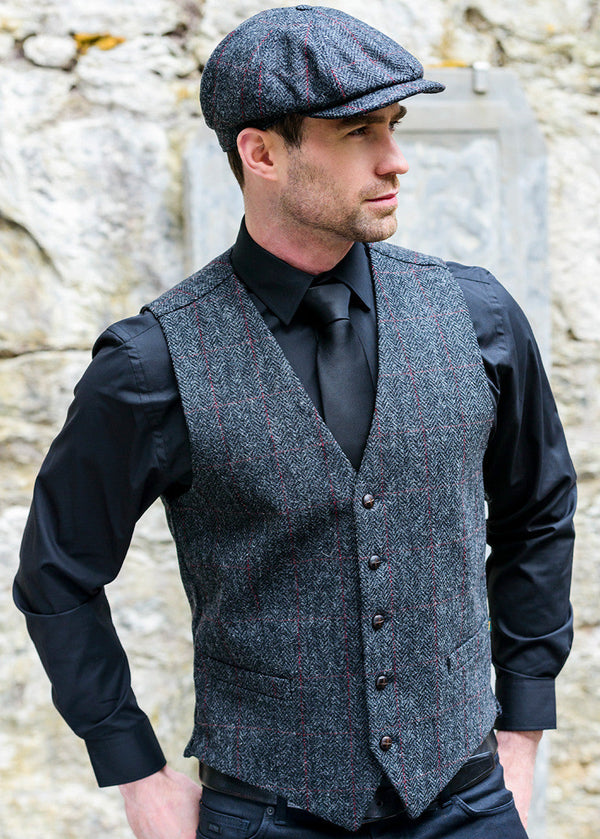 Mucros Tweed Waistcoat | Charcoal