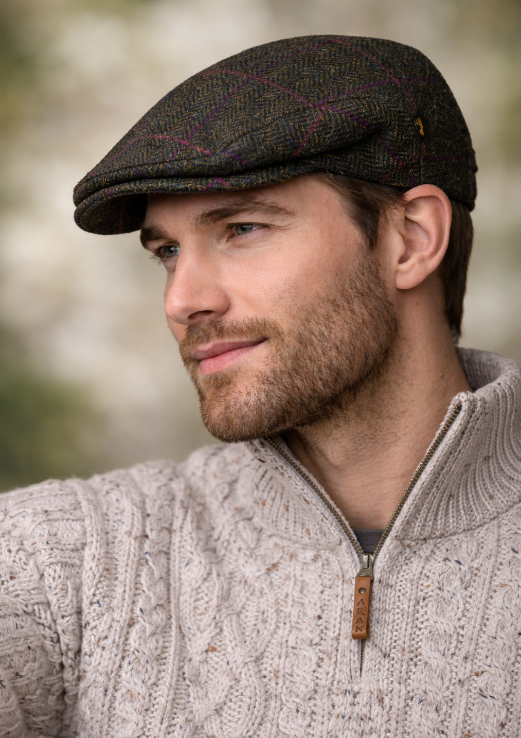 Mucros Trinity Cap | Handwoven Wool Flat Cap | Green