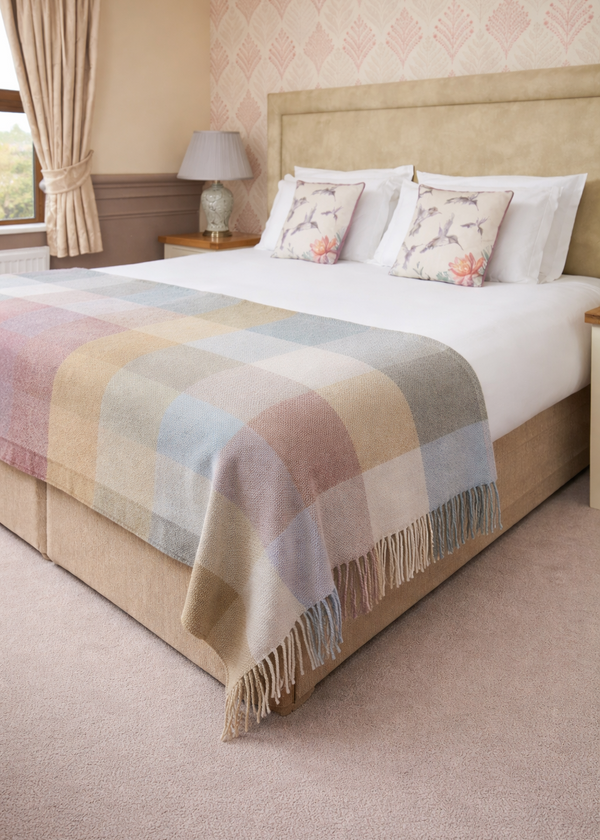 McNutt XL Supersoft Blanket | Coastal Check