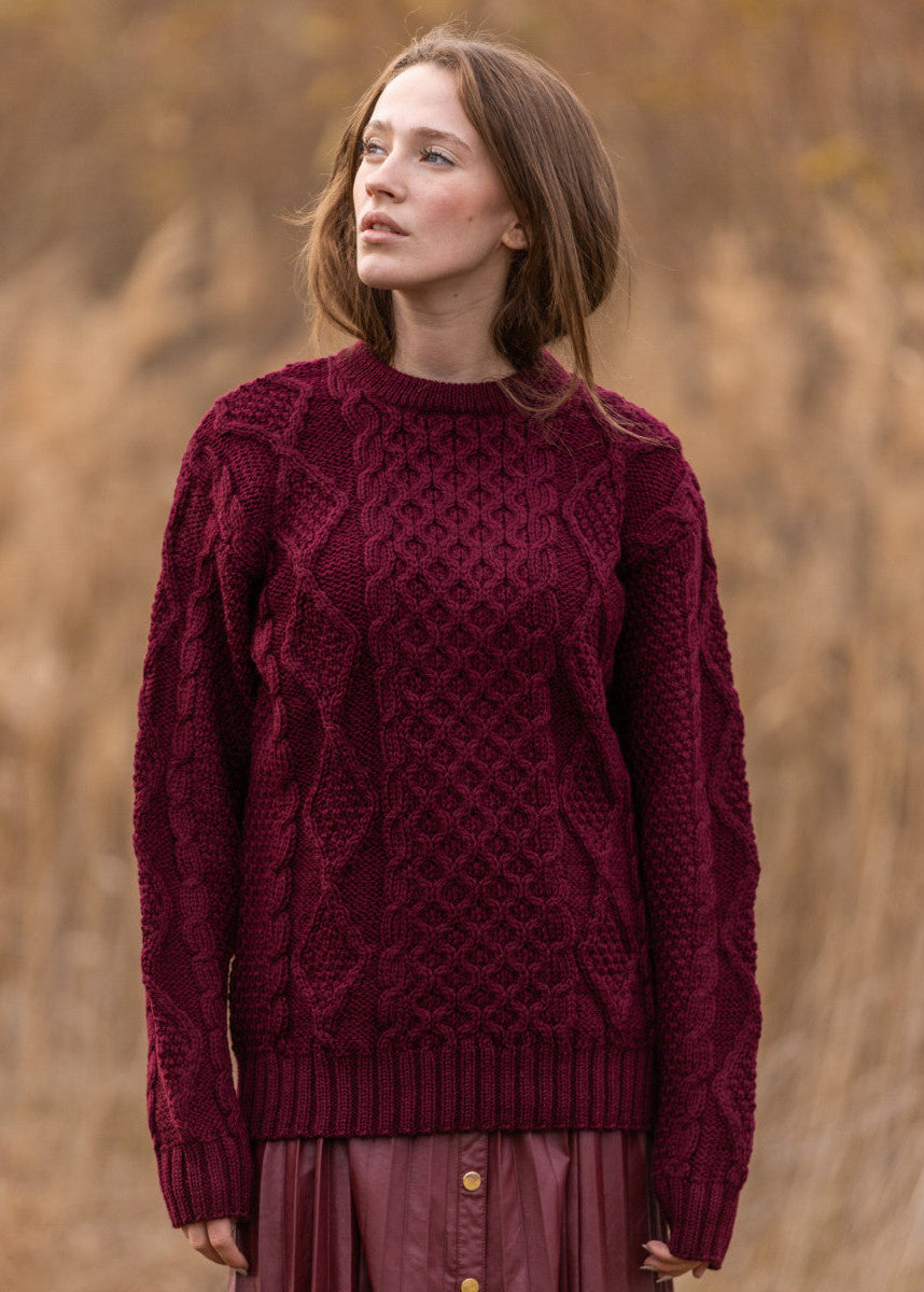 Women's Heavy Weight Aran Fisherman Sweater | Burgundy