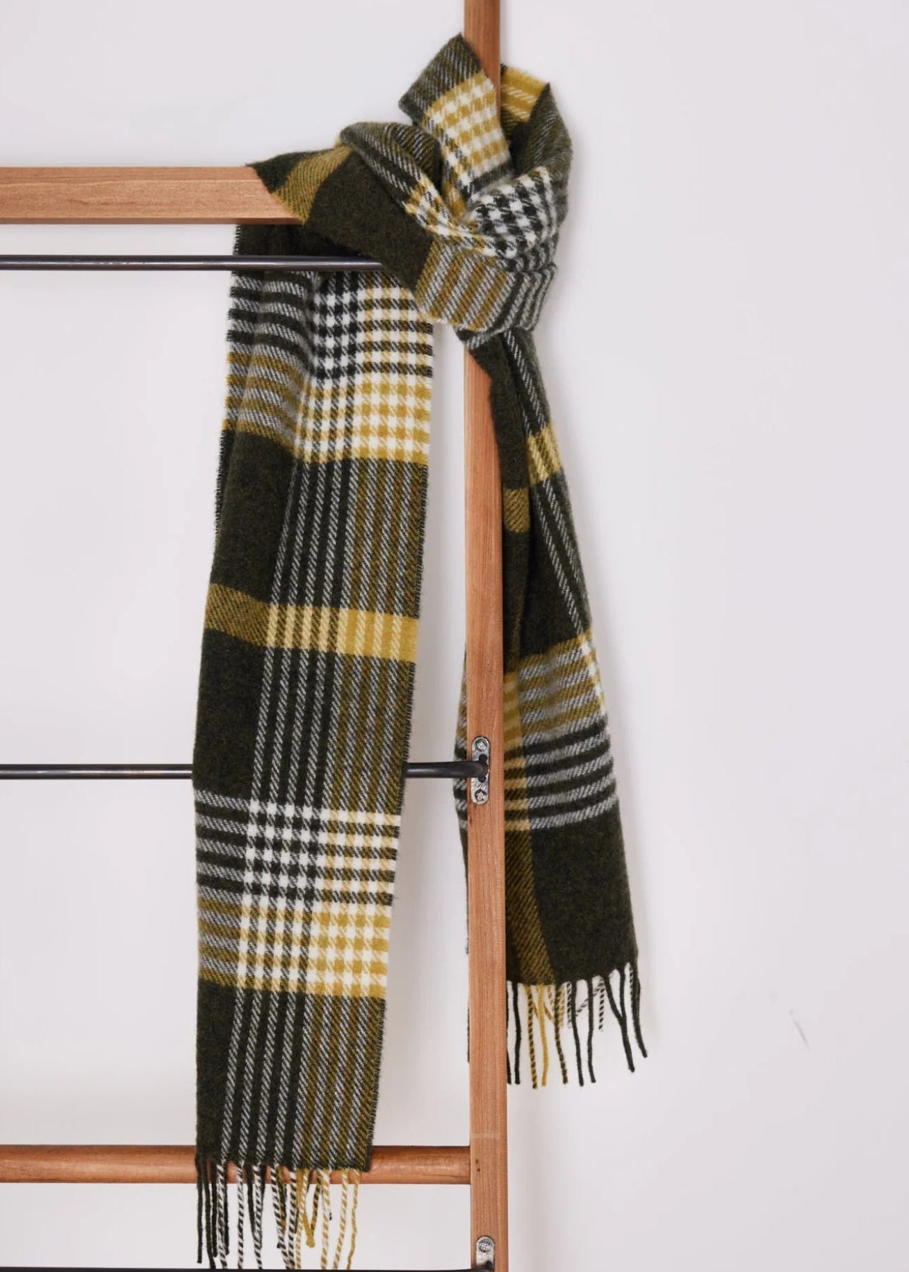 Foxford Lambswool Scarf | Bród