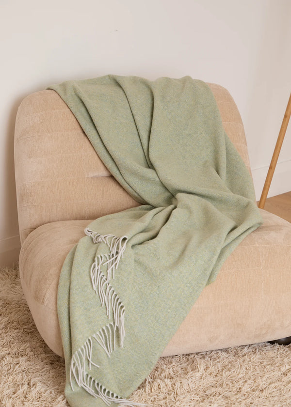 Foxford Lambswool Throw | Dingle