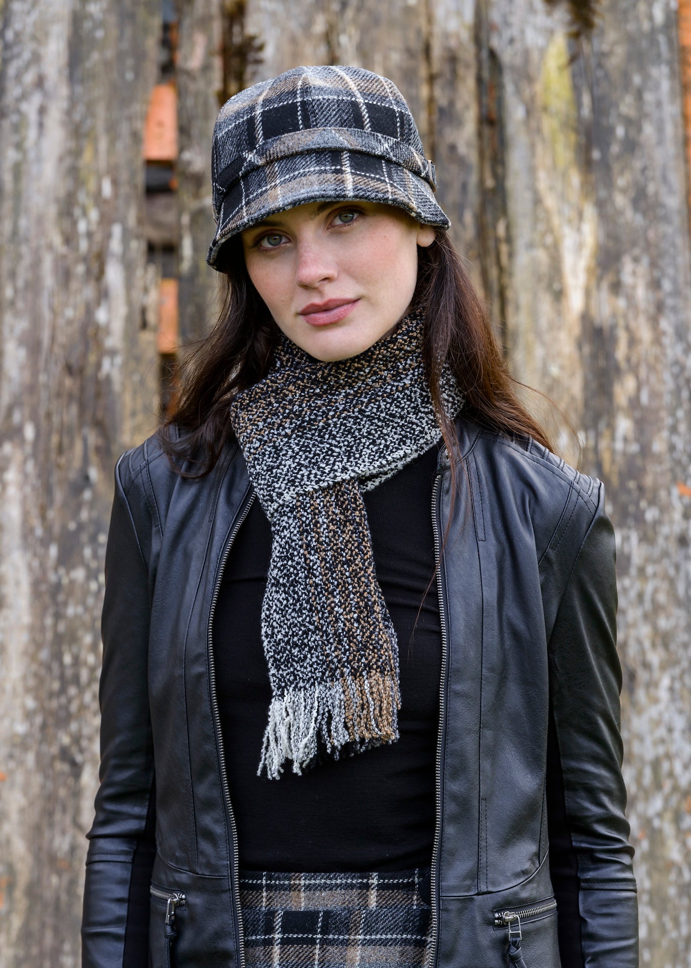 Mucros Skellig Scarf | Black Gold Merino Wool & Cashmere Blend