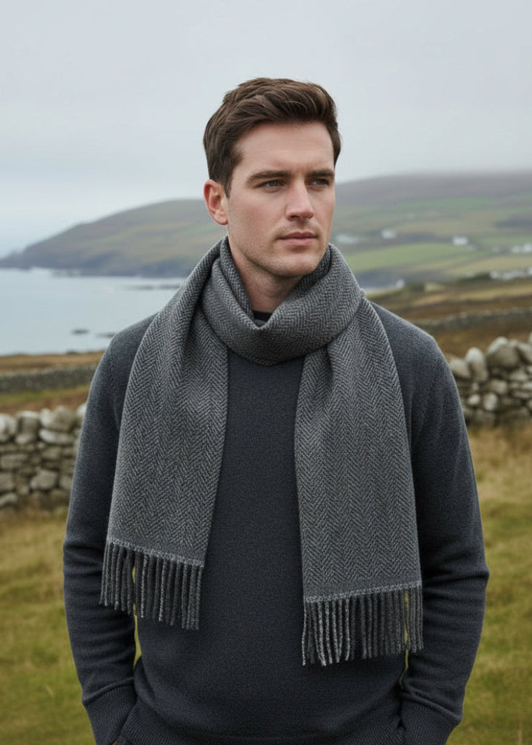Foxford Lambswool Scarf | Graphite
