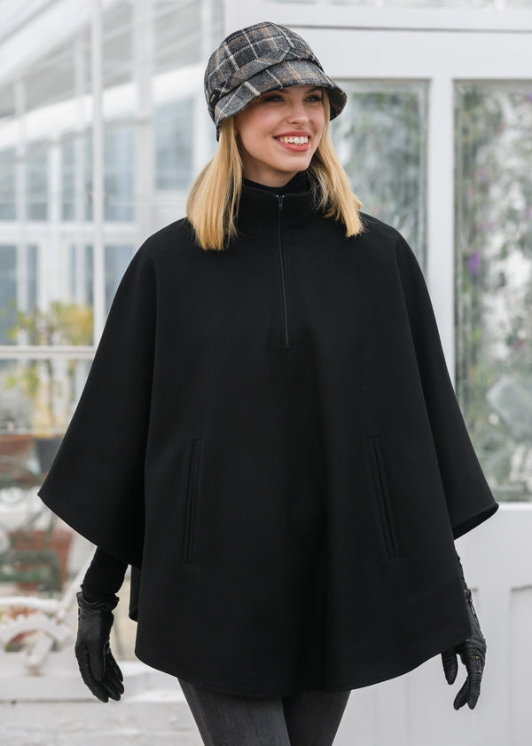 Mucros Half Zip Poncho | Black