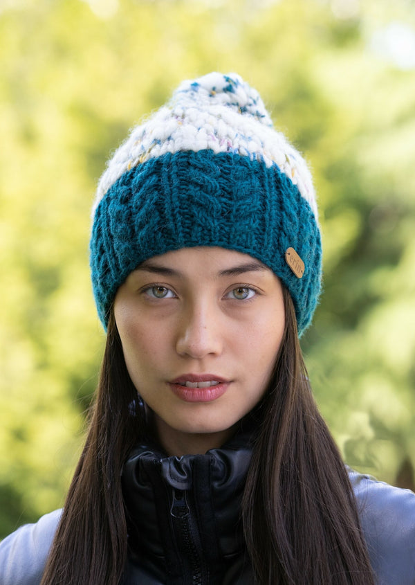 Wool Peak Hat with Cable Band Teal