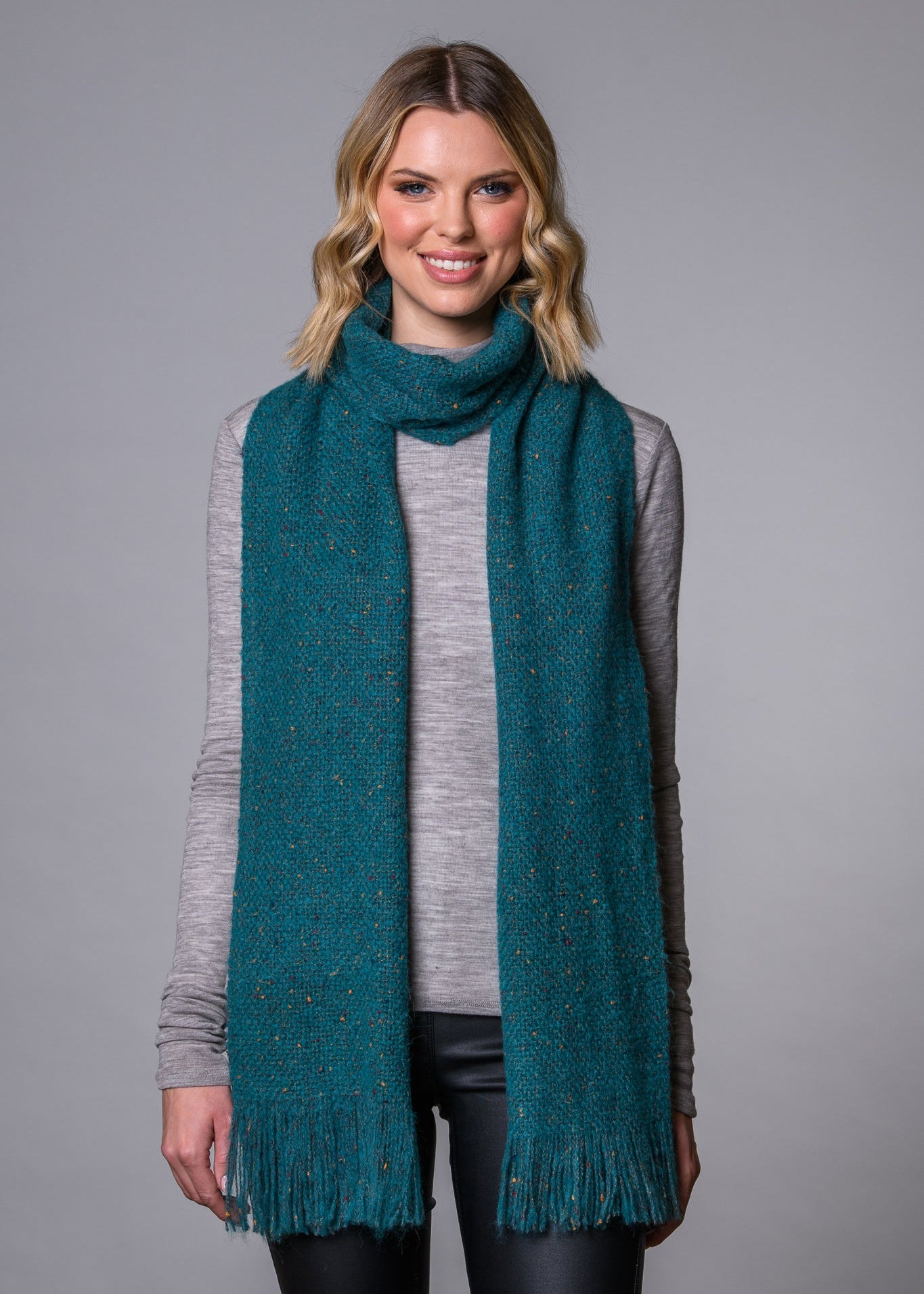 Mucros Islander Scarf | Authentic Irish Aran Knitwear | Green