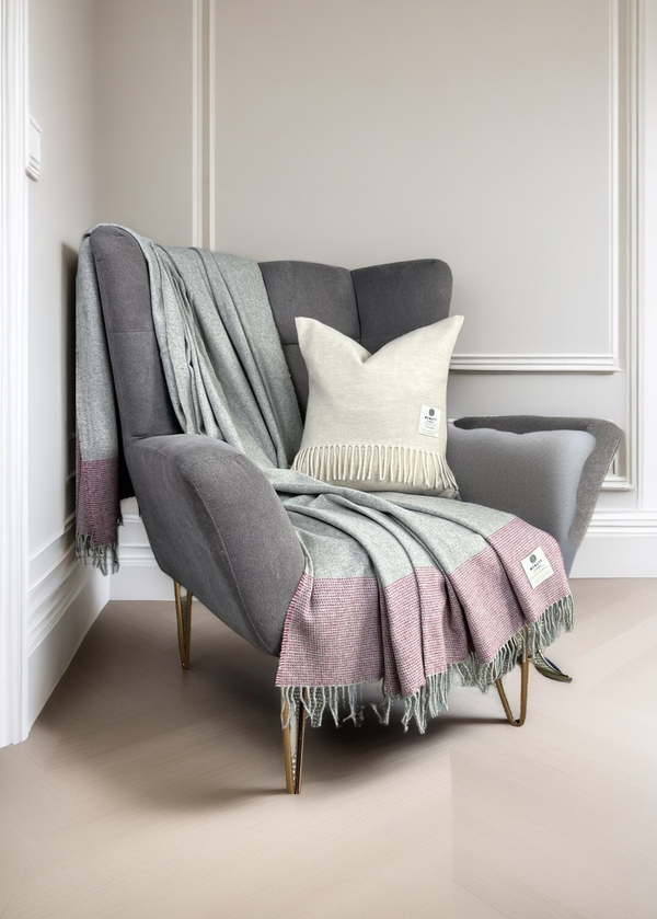 Mcnutt Cashmere Merino Throw | Silver Raspberry Dash