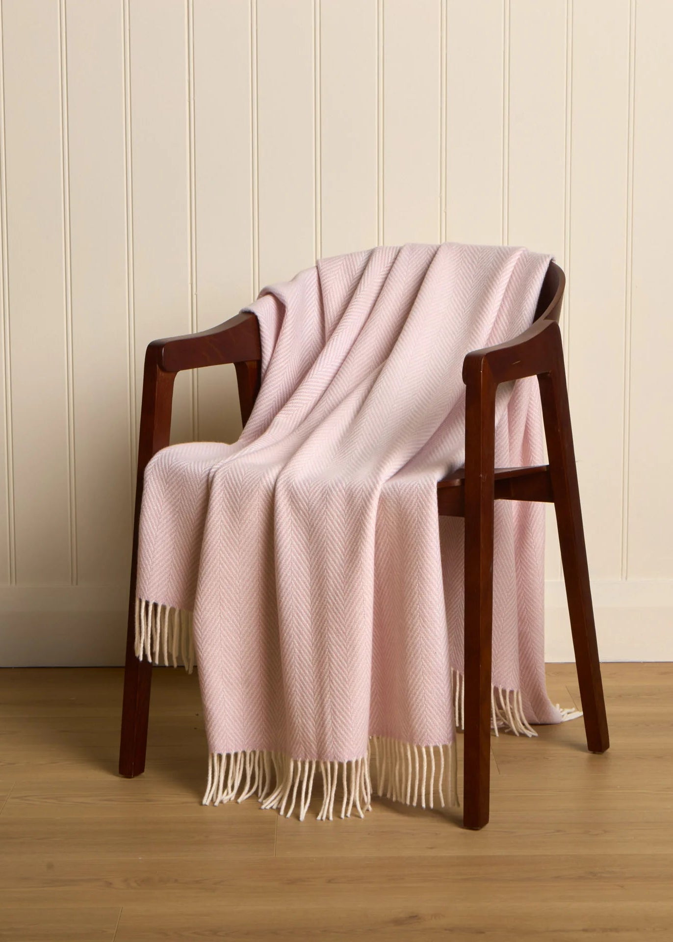 Foxford Cashmere Lambswool Molly Throw | Pink
