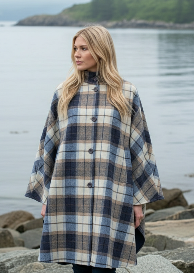 Mucros Dunloe Cape | Blue Check
