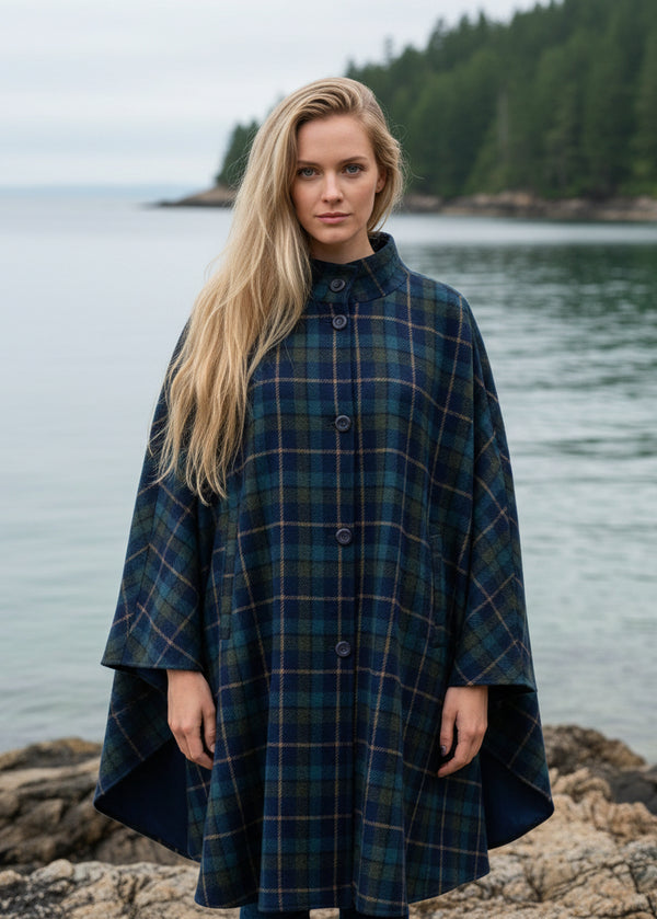 Mucros Dunloe Cape | Navy Check