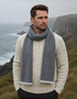 Écharpe en laine Mucros Donegal | Gris à chevrons | Fabriquée en Irlande