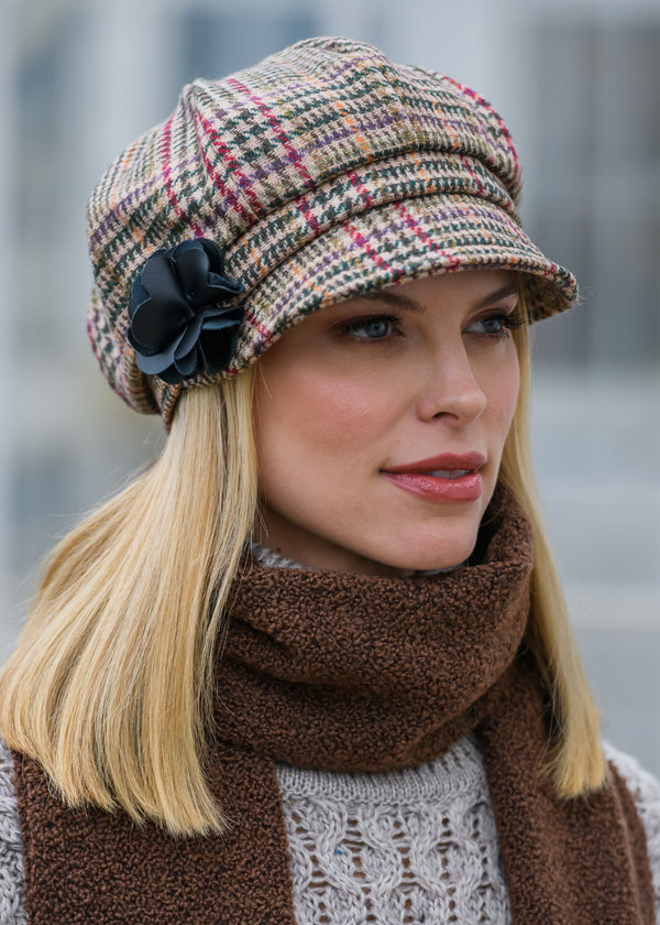 Mucros Newsboy | Cream Red & Beige