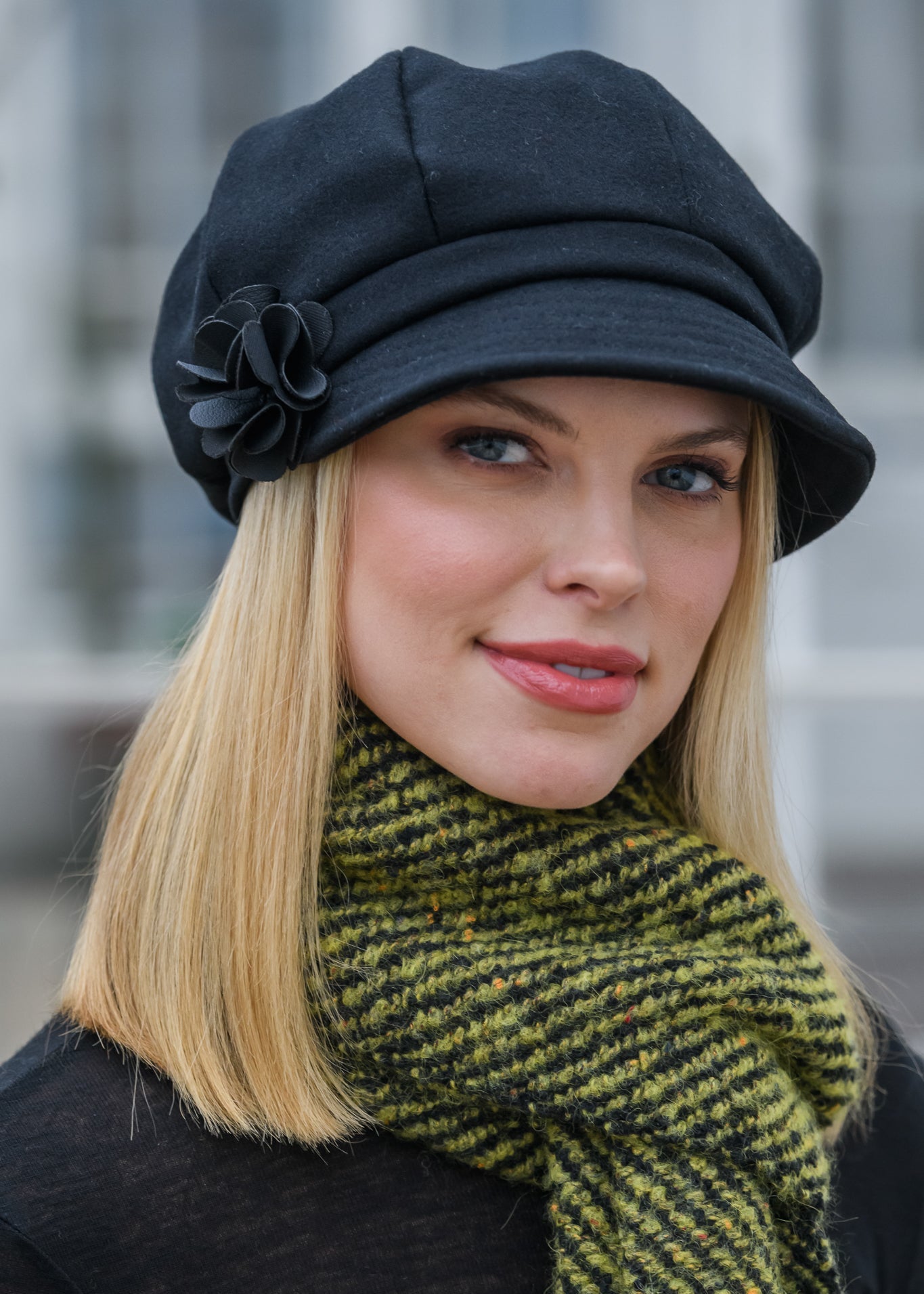 Mucros Black Newsboy