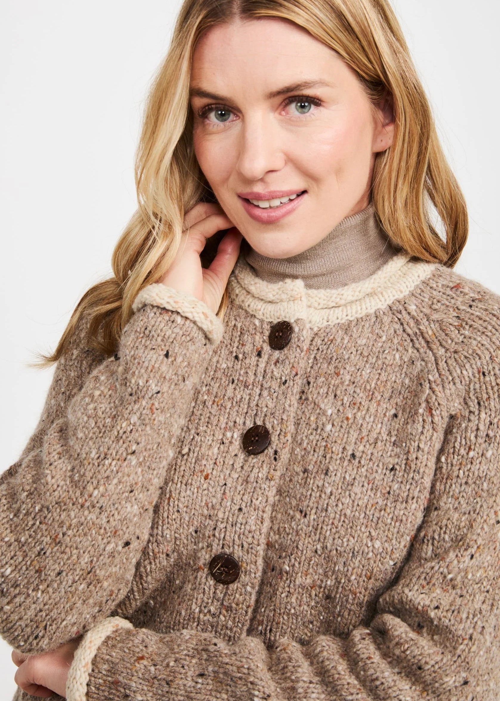 Ladies Raglan Donegal Tweed Cardigan - Oat