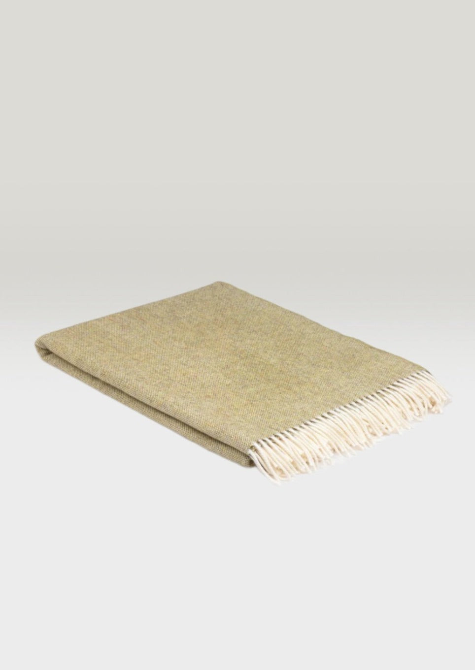 Mcnutt Lambswool Throw Spotted Green