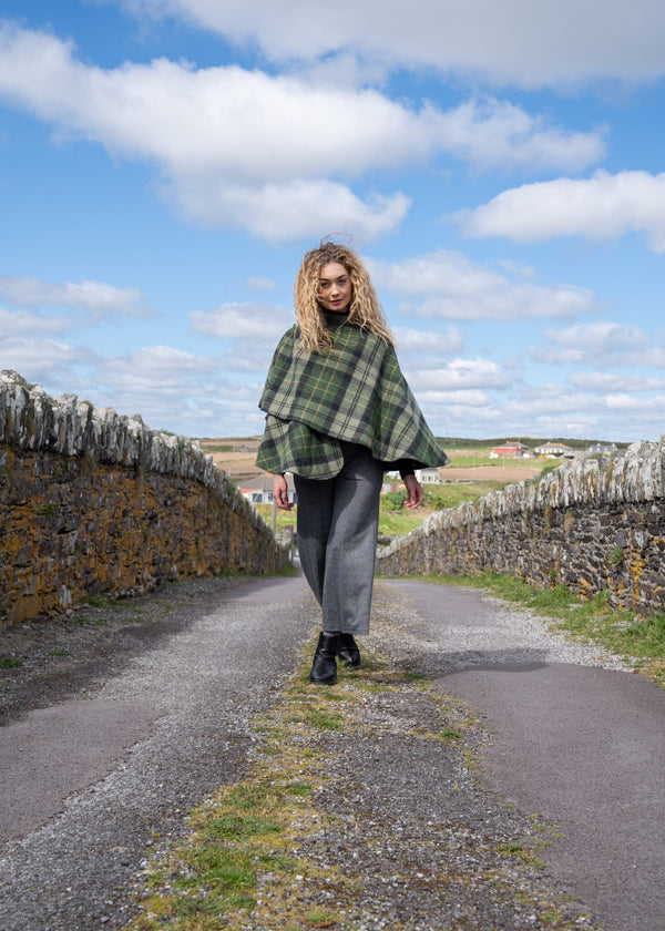 John Hanly Lambswool Cape | Green Mustard Check