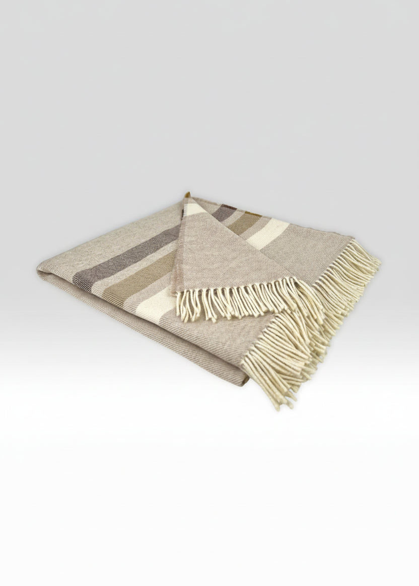 McNutt Supersoft Lambswool Throw | Toffee Roast
