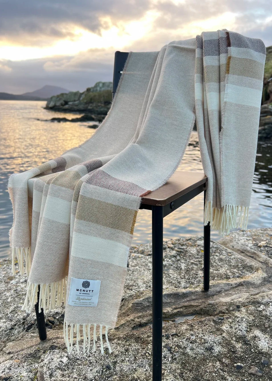 McNutt Supersoft Lambswool Throw | Toffee Roast