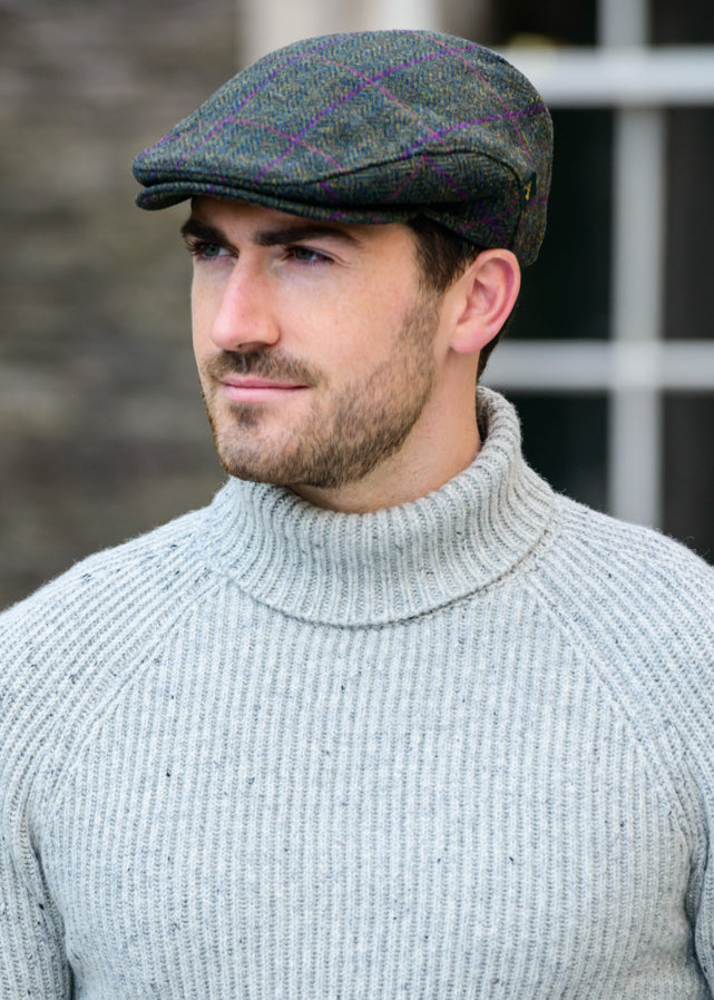 Mucros Trinity Cap | Handwoven Wool Flat Cap | Green
