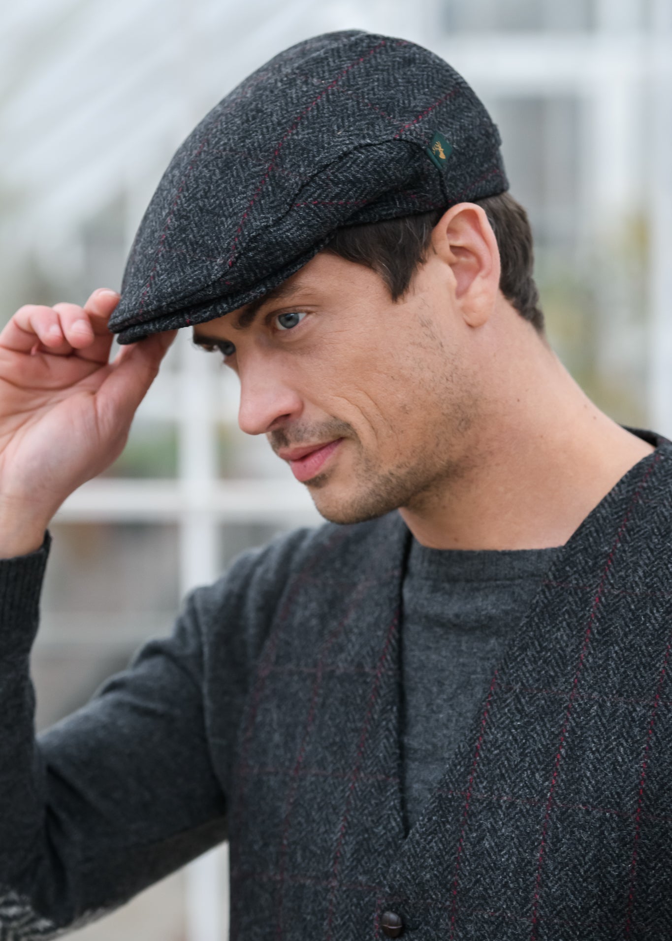 Mucros Trinity Cap | Premium Handwoven Wool Flat Cap | Charcoal