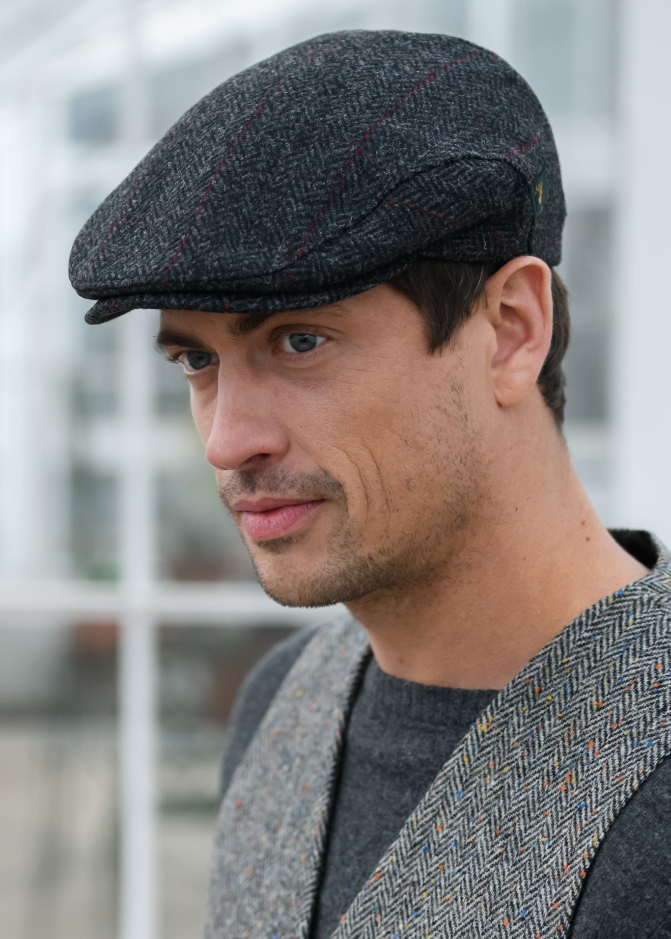 Mucros Trinity Cap | Premium Handwoven Wool Flat Cap | Charcoal