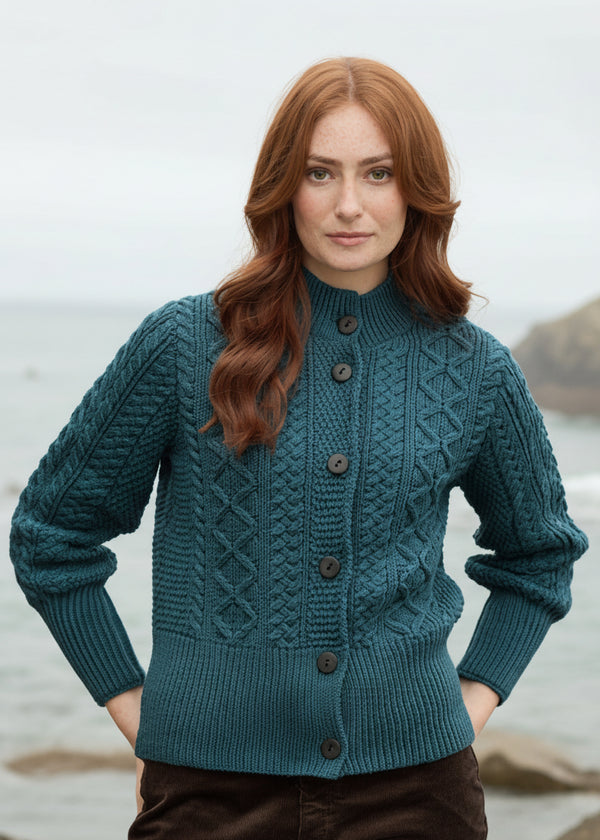 Merino Wool Short Aran Cardigan | Bermuda