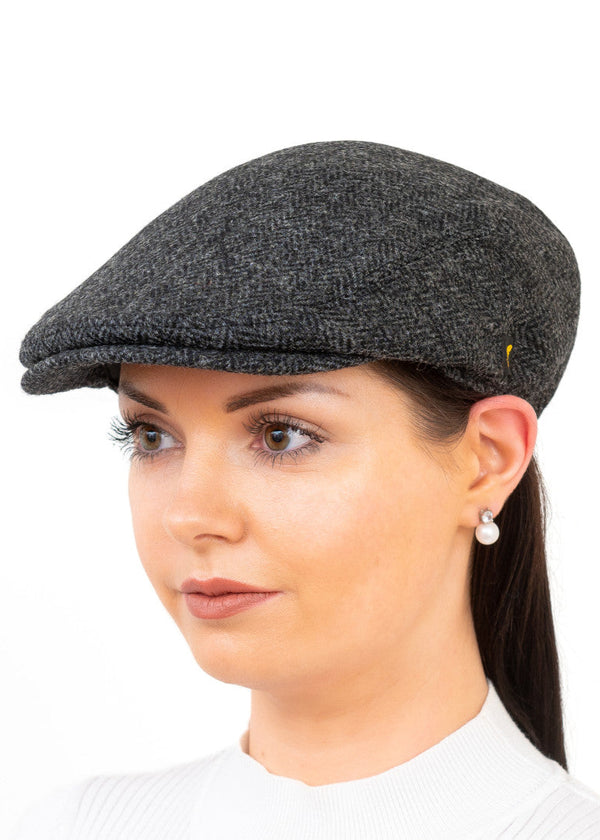 Pure Wool Aran Cap | Charcoal Herringbone