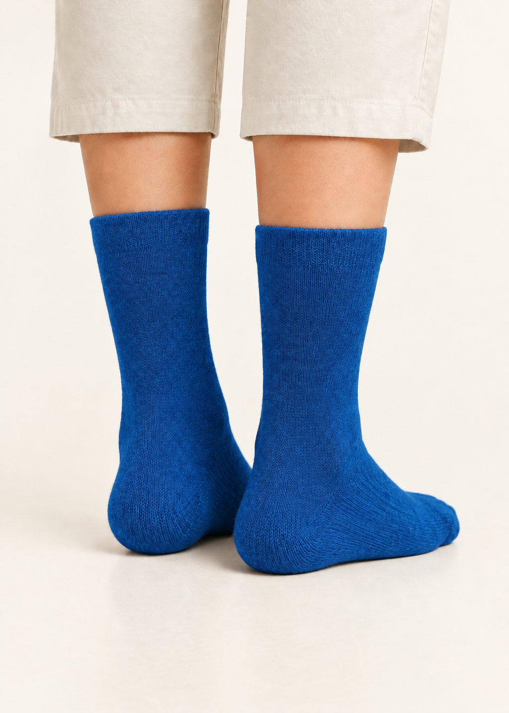 Back view, pair of feet