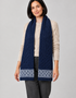 Écharpe en laine mérinos au motif celtique Aran | Bleu bleu profond