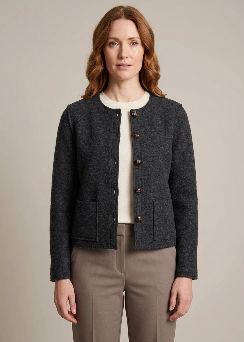 Women's Aran Pure New Wool Cropped Jacket | Charcoal 