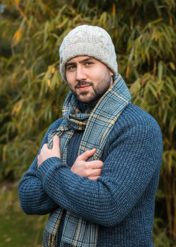 Erin Aran Cable Turnup Hat | Oatmeal
