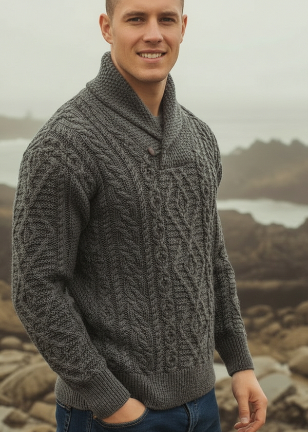 Detail shot - Honeycomb & basket with shawl collar