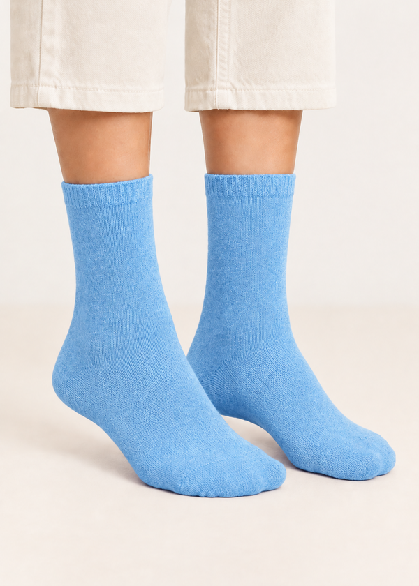 Front view, pair of feet