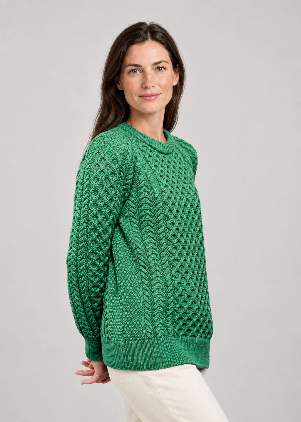 Ladies Slim-Fit Aran Sweater in Green | 100% Merino Wool