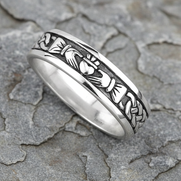 Ladies Oxidised Sterling Silver Claddagh Ring