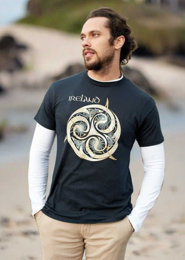 Men's Celtic Knot Navy T-Shirt
