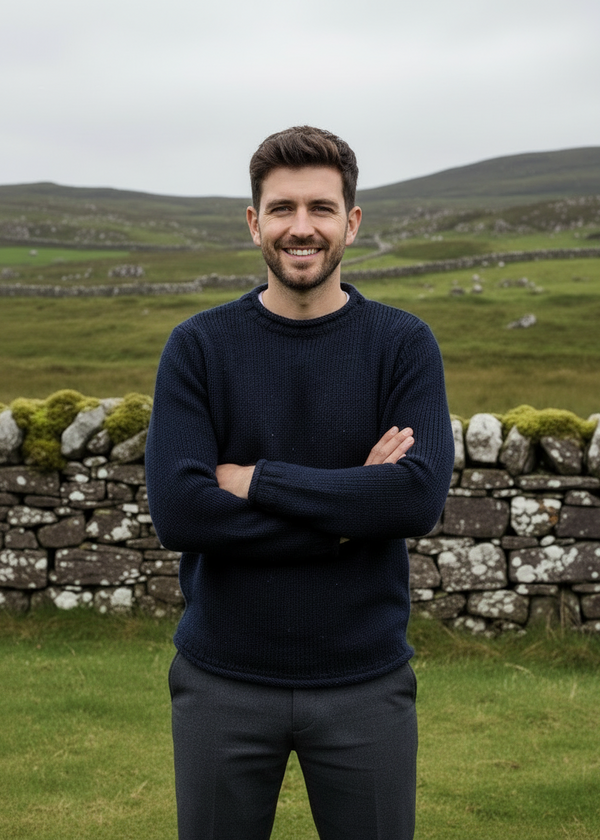 Men's Donegal Wool Curl Neck Sweater | Navy Blue