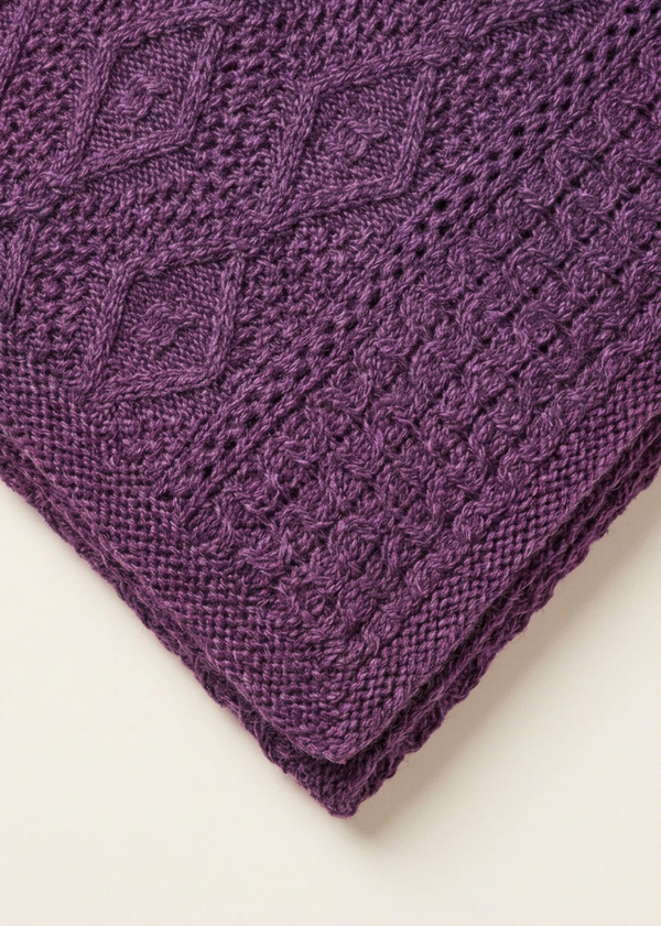 Purple marl blanket knit and edge detail