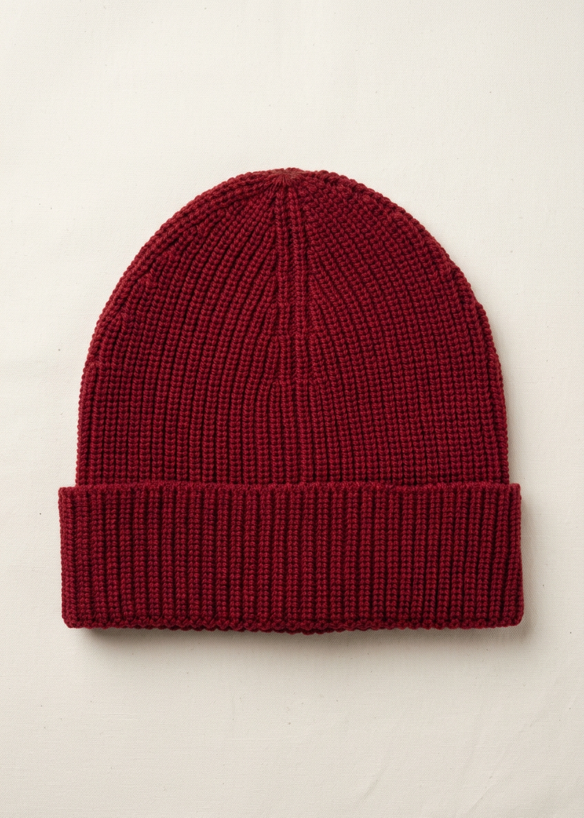 Aran Vintage Merino Wool Ribbed Hat | Red - Clearance
