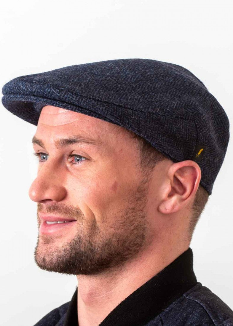 100% Pure New Wool | Navy
