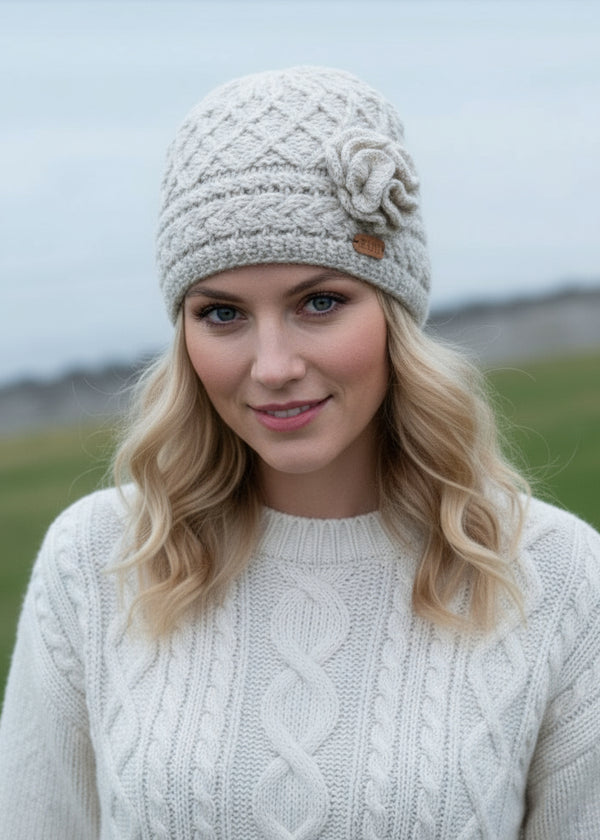 Erin Aran Trellis Flower Hat | Oatmeal