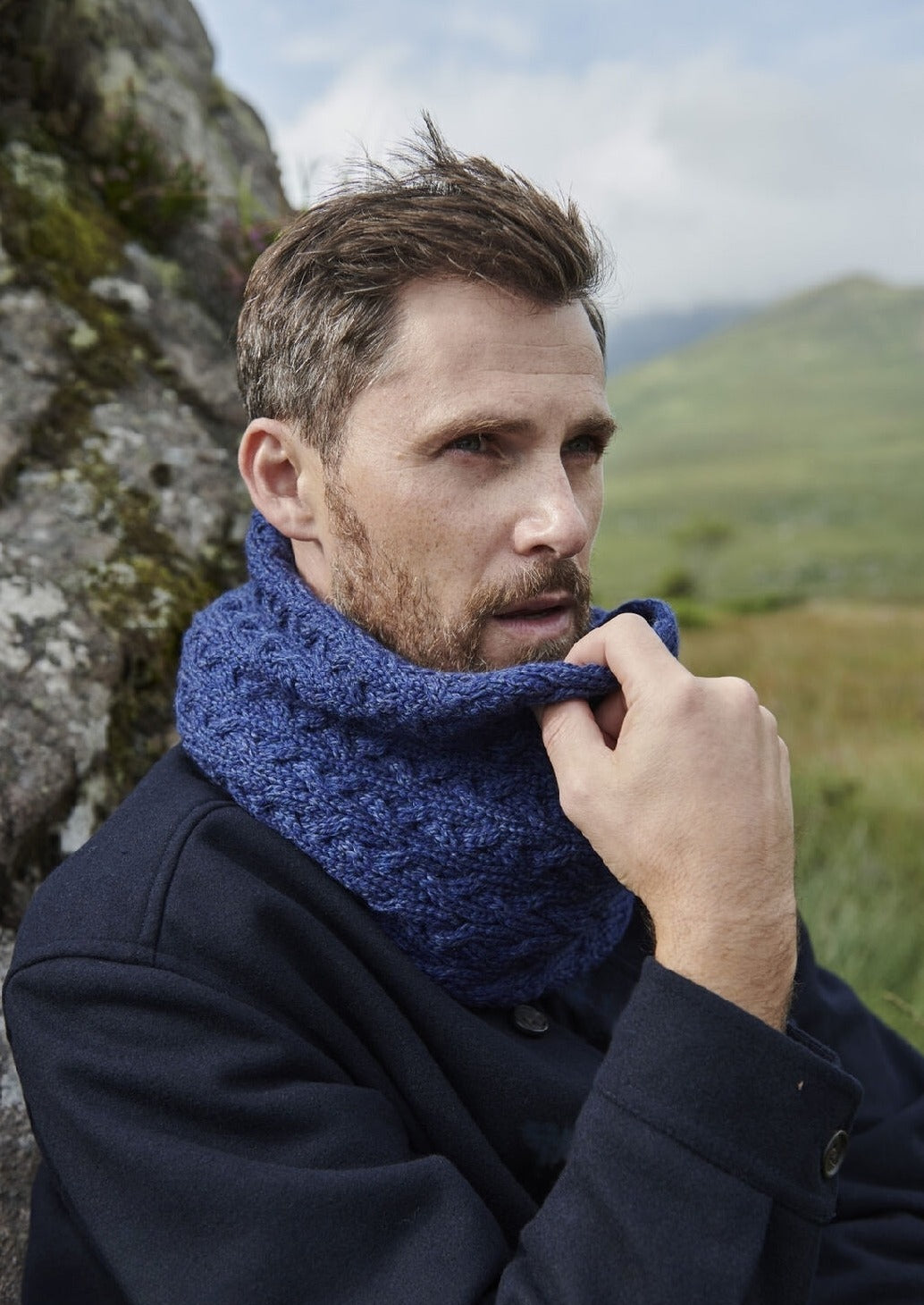 Aran Infinity Cable Scarf | Blue